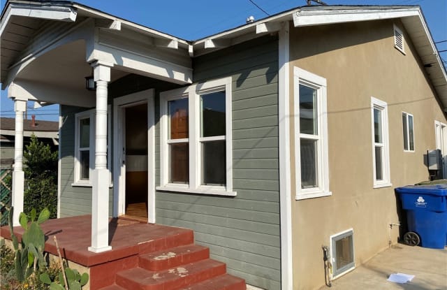 1753 W 51st Street 1/2 - 1753 West 51st Street, Los Angeles, CA 90062