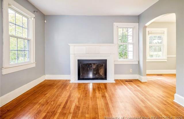 727 Greenland Drive Gallery 4