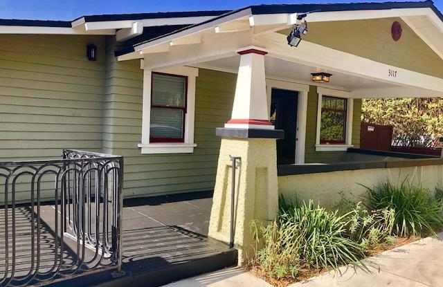 3117 Lincoln Avenue Gallery 2