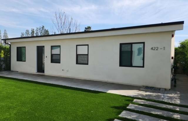 422 422-1 Almond Ave photos photos