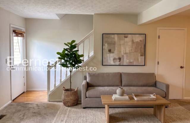 1268 Michigan Avenue Gallery 4