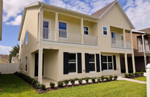 1614 CUMBIE AVENUE - 1614 Cumbie Avenue, Orlando, FL 32804