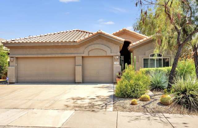 7689 E QUILL Lane Gallery 2