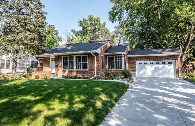 3061 Cavell Ave. S. - 3061 Cavell Avenue South, St. Louis Park, MN 55426