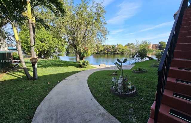 6961 W 14th Ct photos photos