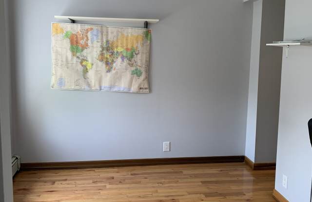 81 Waverly Avenue Gallery 2