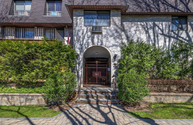 107 N Broadway photos photos