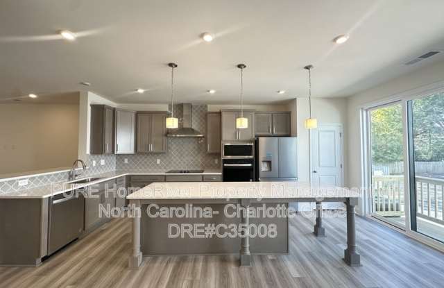 2413 Magnolia Blossom Way Gallery 4