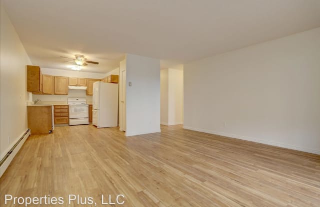 13500 E Cornell Ave #102 - 13500 East Cornell Avenue, Aurora, CO 80014