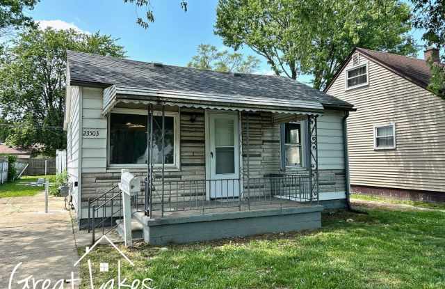 Lovely 2 Bedroom 1 Bathroom now available for rent photos photos