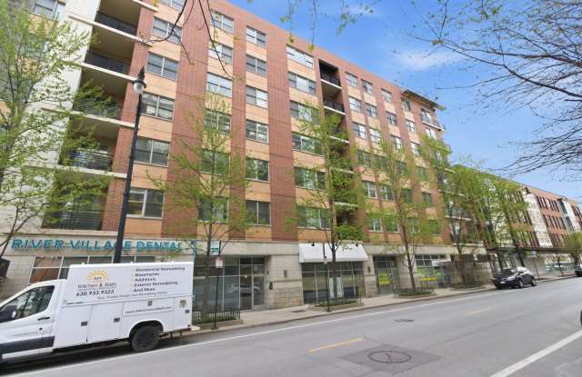 873 North Larrabee Street - 873 North Larrabee Street, Chicago, IL 60610 873 North Larrabee Street - 873 North Larrabee Street, Chicago, IL 60610