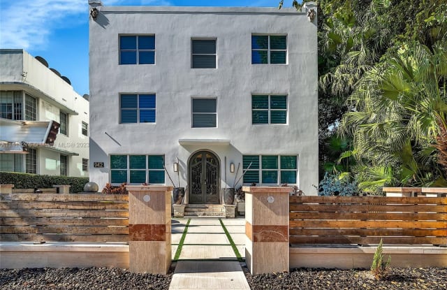 942 Pennsylvania Ave - 942 Pennsylvania Avenue, Miami Beach, FL 33139