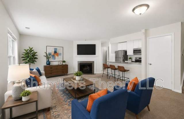 12181 Old Salem Ct Gallery 3