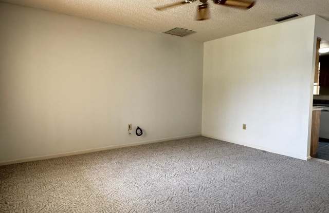 Charming 2-Bed / 2-Bath Oasis in Palm Cay | Gated 55+ Community with Florida Room Gallery 4
