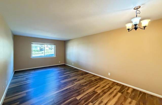 Highlands 2 bedroom apartment walking distance to Bardstown Road. Gallery 3