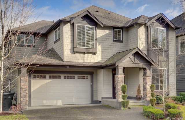 4 Bd / 2.75 Ba Redmond Home - 9734 241st Terrace Northeast, Union Hill-Novelty Hill, WA 98053