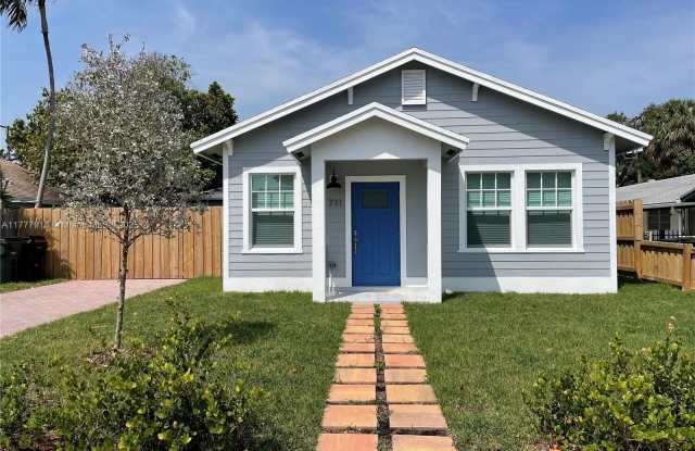 711 N L St photos photos