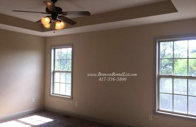 Fresh New Look - 4BR 21/2 Bath Gallery 3
