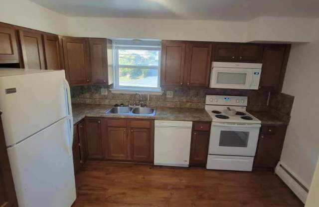 4210 Sussex Drive, Apt. B photos photos