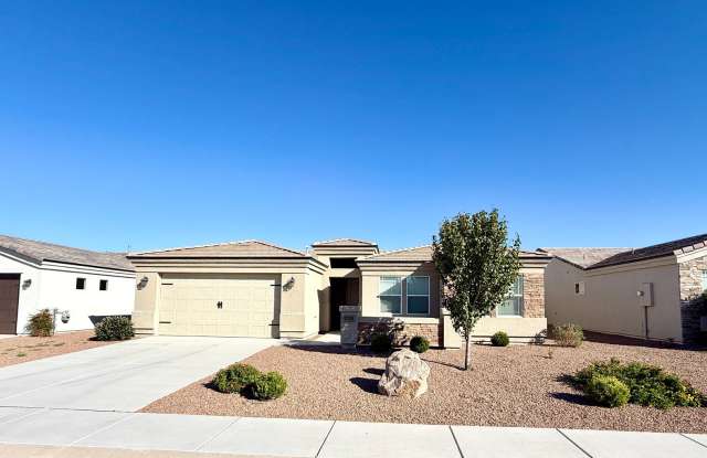 Beautiful 3-Bedroom Home in Gated Castle Rock Village with Community Pool & Fitness Center! Gallery 3