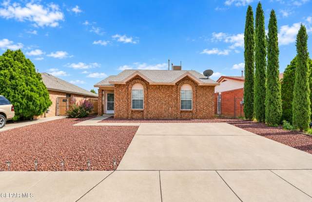 2236 TIERRA BLANCA Way Gallery 3