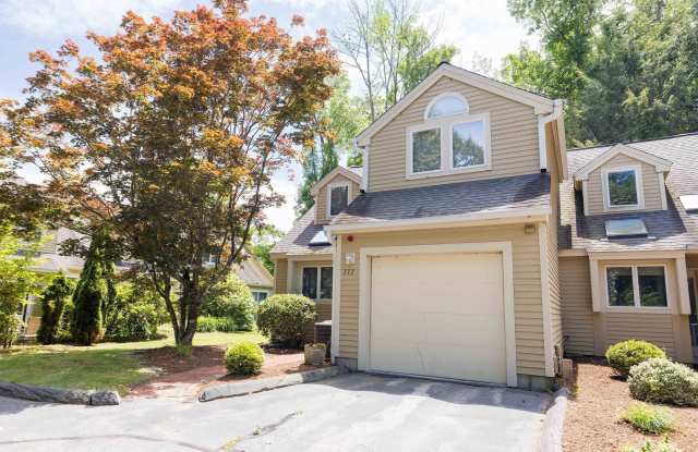 113 Courtyard Lane photos photos