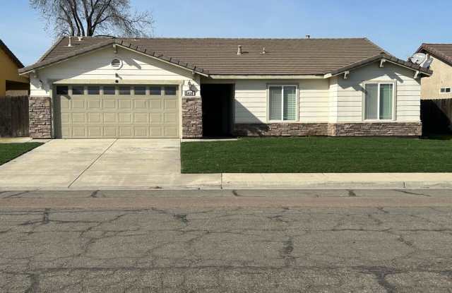 4 bedrooms with Solar in North Hanford photos photos 4 bedrooms with Solar in North Hanford photos photos