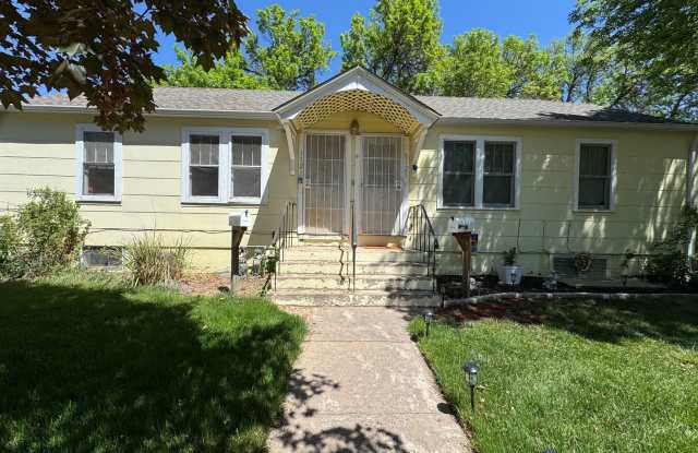 Great Duplex Unit near Downtown Loveland photos photos
