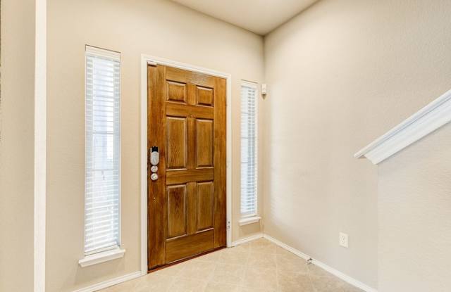 1802 English Lane Gallery 2