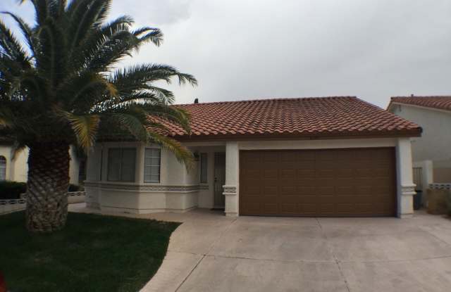 8649 Trafalgar photos photos