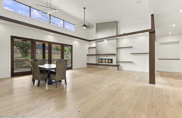 5790 W Three Forks Road Gallery 3