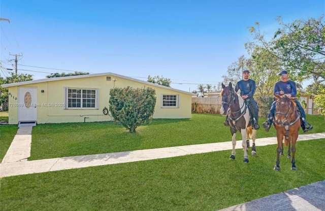 6110 SW 38th Street photos photos