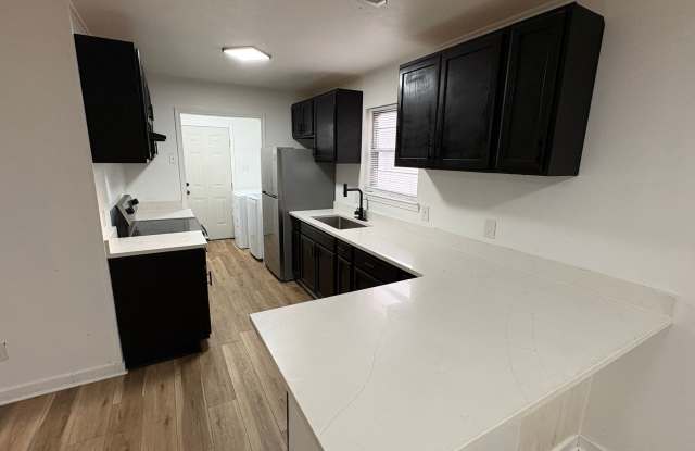Fully remodeled 4 bedroom, 2 bath home in Little Rock Gallery 4