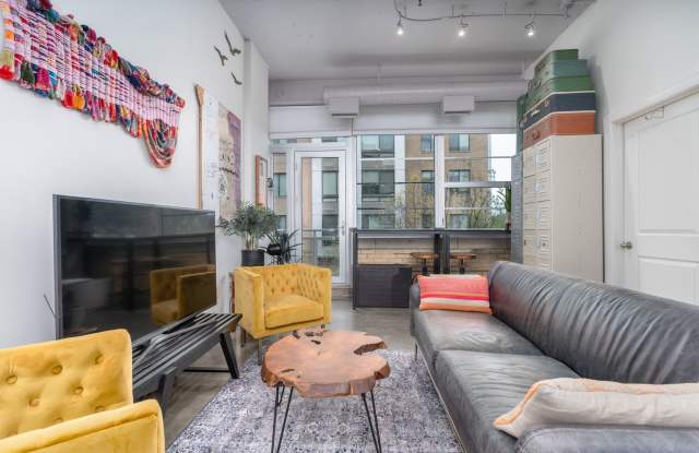 Columbia Heights Loft  | 2 Bed | 2 Bath | 850 Sf | Private Balcony | 1 Assigned Garage Parking Space photos photos