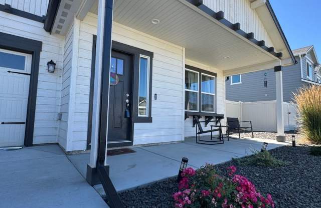 Non-Refundable & Security Deposit Total: $2930.00 photos photos
