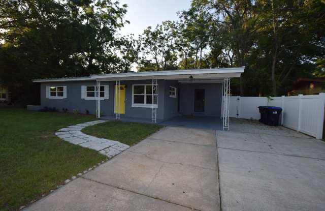 3 Bedroom, 1.5 Bath Single Family Home, For Rent at 2637 Healy Dr. Orlando, FL 32818 photos photos