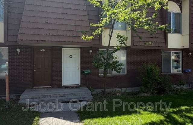 760 Whittier St photos photos