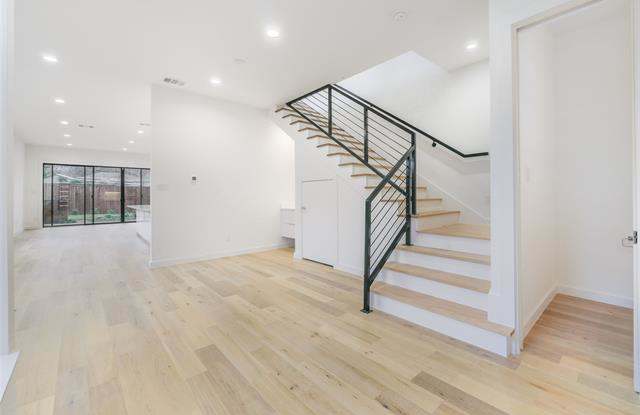 2342 WYCLIFF Gallery 3