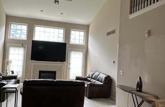 44539 N Heather Lane Gallery 4