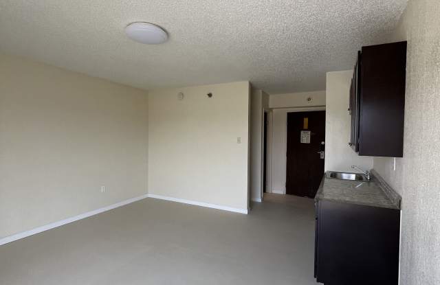 2705-2715 Cherry Road, Memphis , Tennessee, 38111 - 1408 Gallery 3