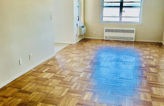 70 Croton Ave Gallery 4