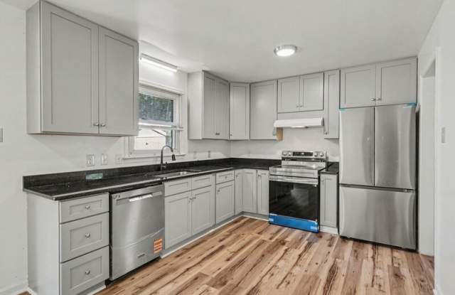 2517 Gum Wood Ct Gallery 3