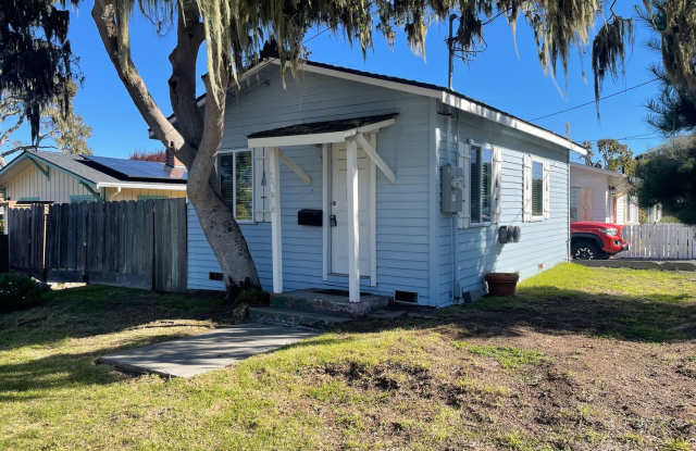 Great One Bedroom Cottage in Pacific Grove photos photos