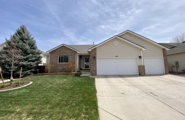 559 Southwood Ln - 559 Southwood Lane, Windsor, CO 80550
