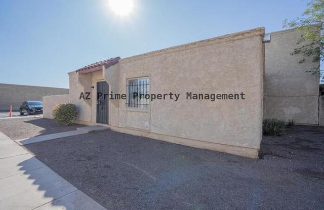 5402 West Belleview Street - 5402 West Belleview Street, Phoenix, AZ 85043