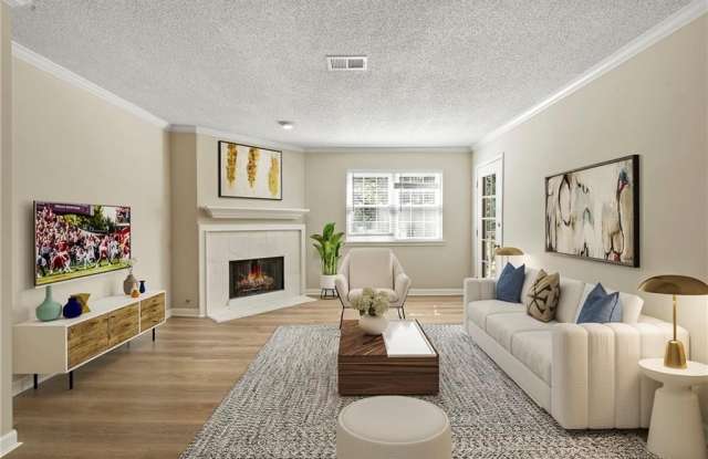 611 Barrington Hills Drive Gallery 1
