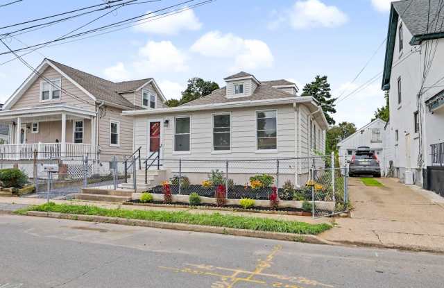 131 HAZEL Avenue Gallery 4
