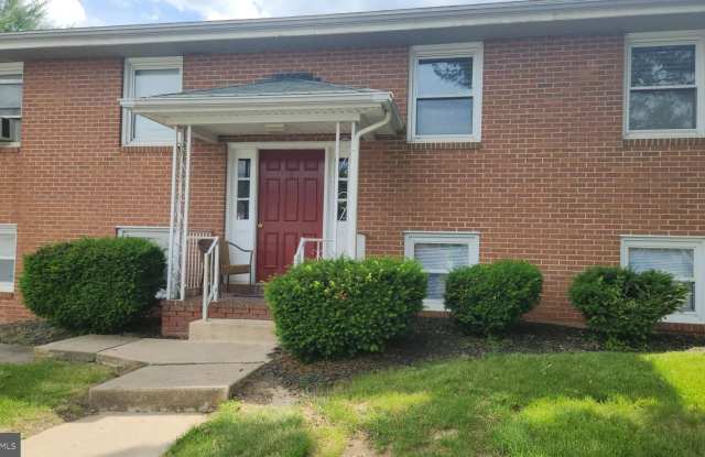 5 W MAGNOLIA Avenue photos photos