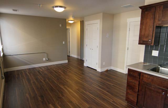 623 S Wolcott St. photos photos