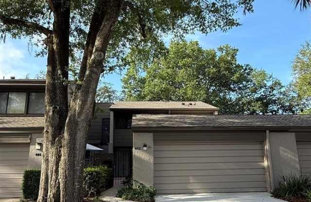 442 MEADOWOOD BOULEVARD photos photos